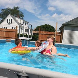 Meet your Posher, Red